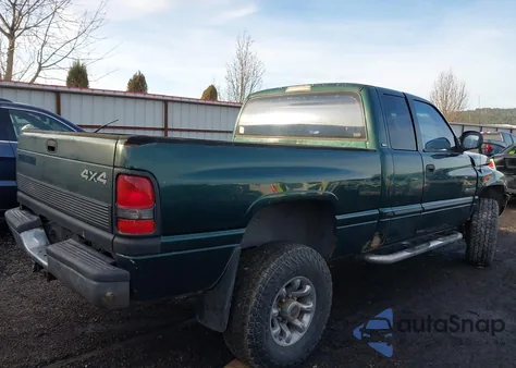 2000 Dodge Ram 2500 St from USA, damaged, VIN 1B7KF2367YJ109905